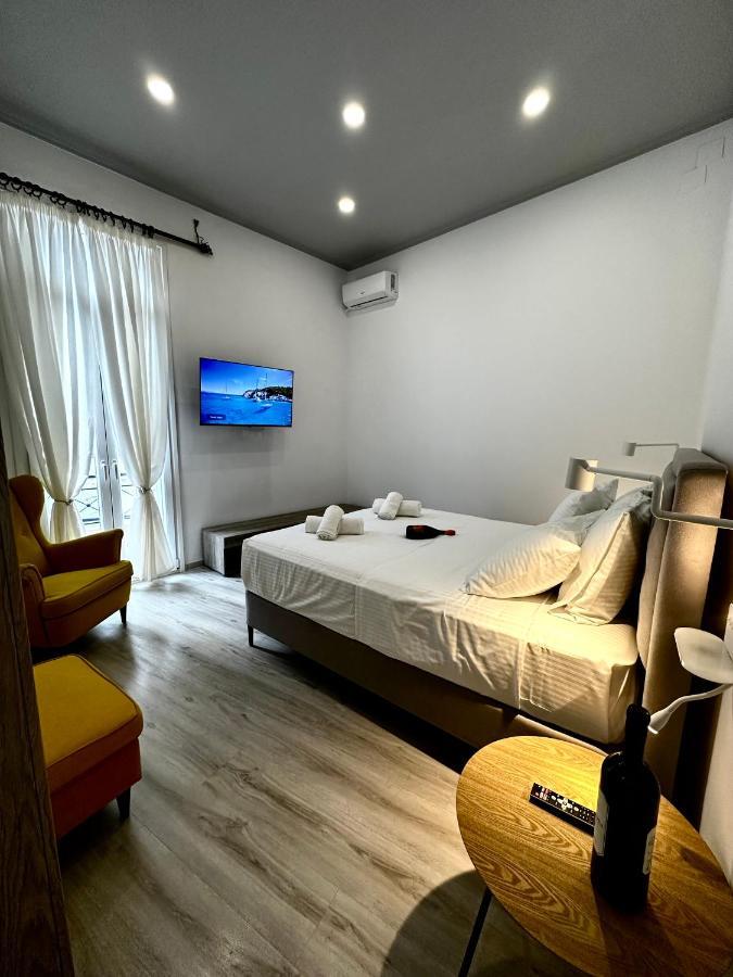 Travelers Luxury Suites, Studios & Apartments Corfu  Exterior photo