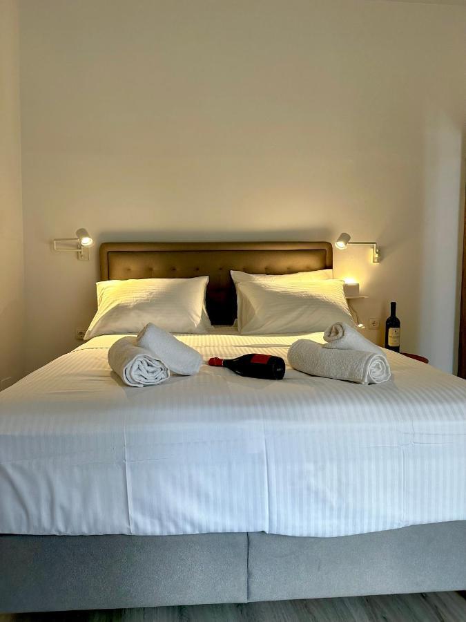 Travelers Luxury Suites, Studios & Apartments Corfu  Exterior photo