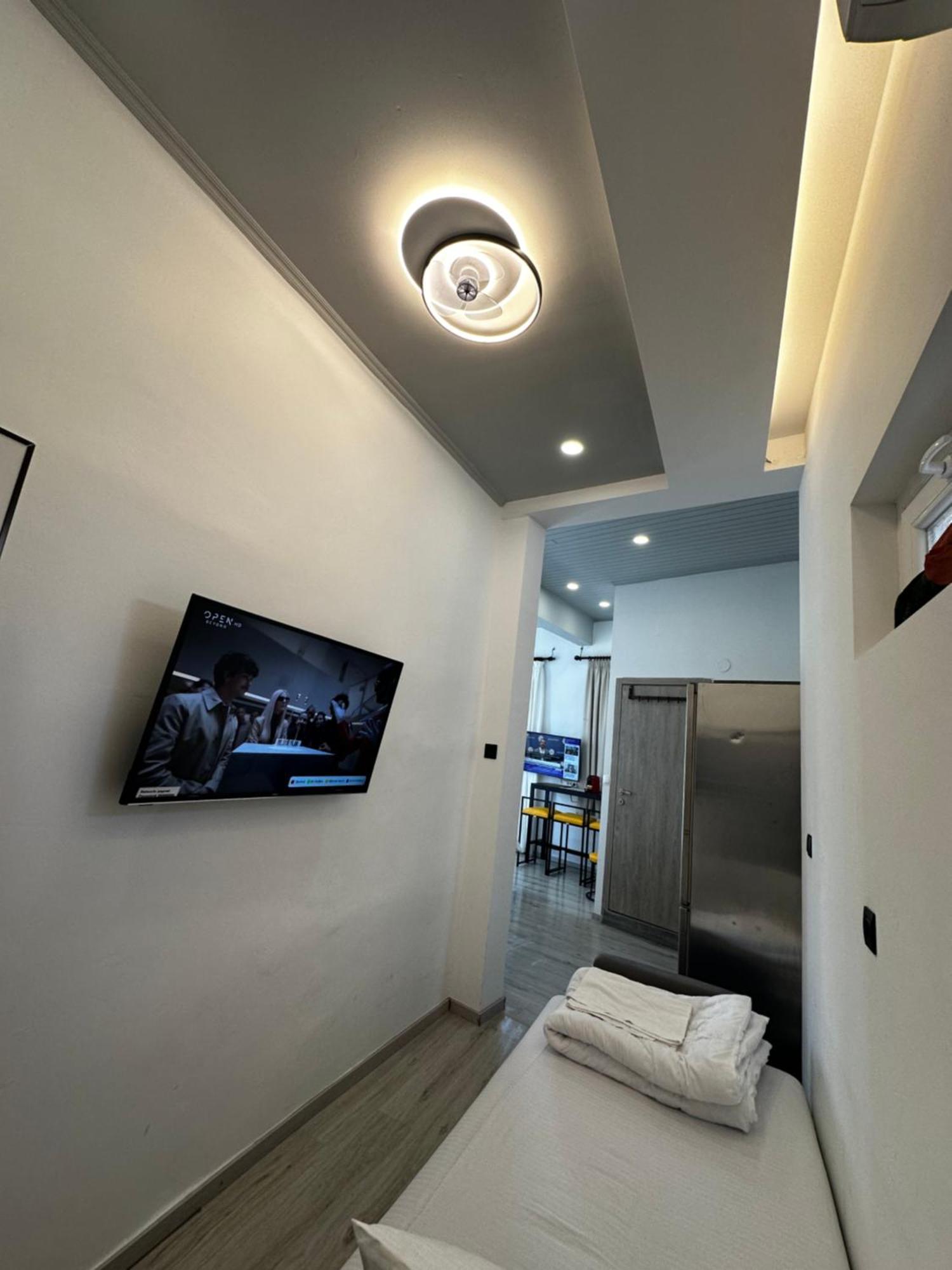 Travelers Luxury Suites, Studios & Apartments Corfu  Exterior photo