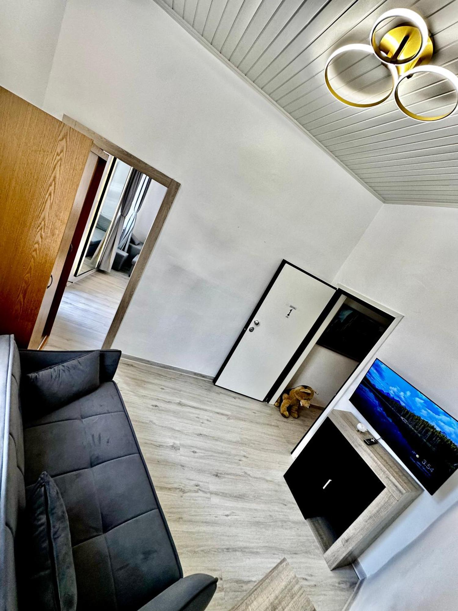 Travelers Luxury Suites, Studios & Apartments Corfu  Exterior photo