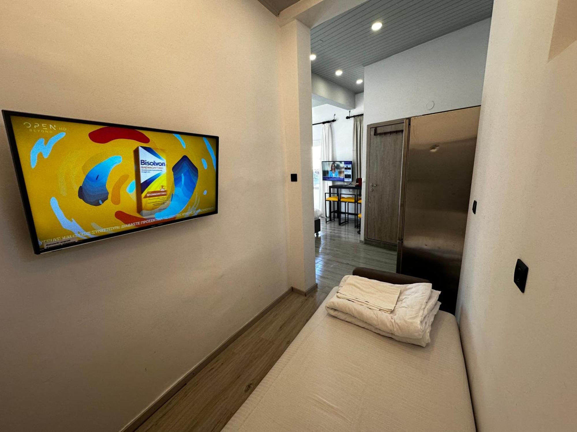Travelers Luxury Suites, Studios & Apartments Corfu  Exterior photo