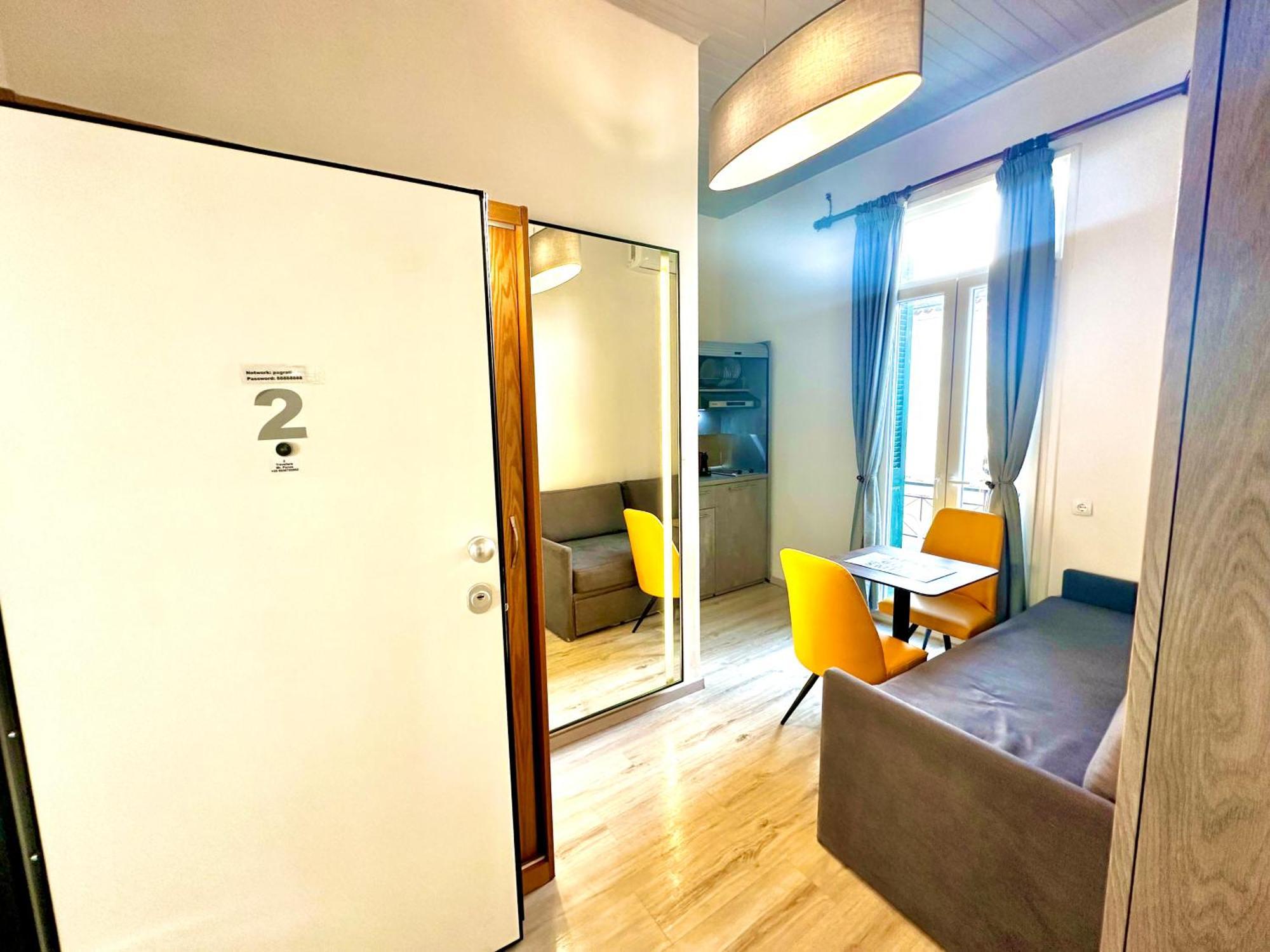 Travelers Luxury Suites, Studios & Apartments Corfu  Exterior photo