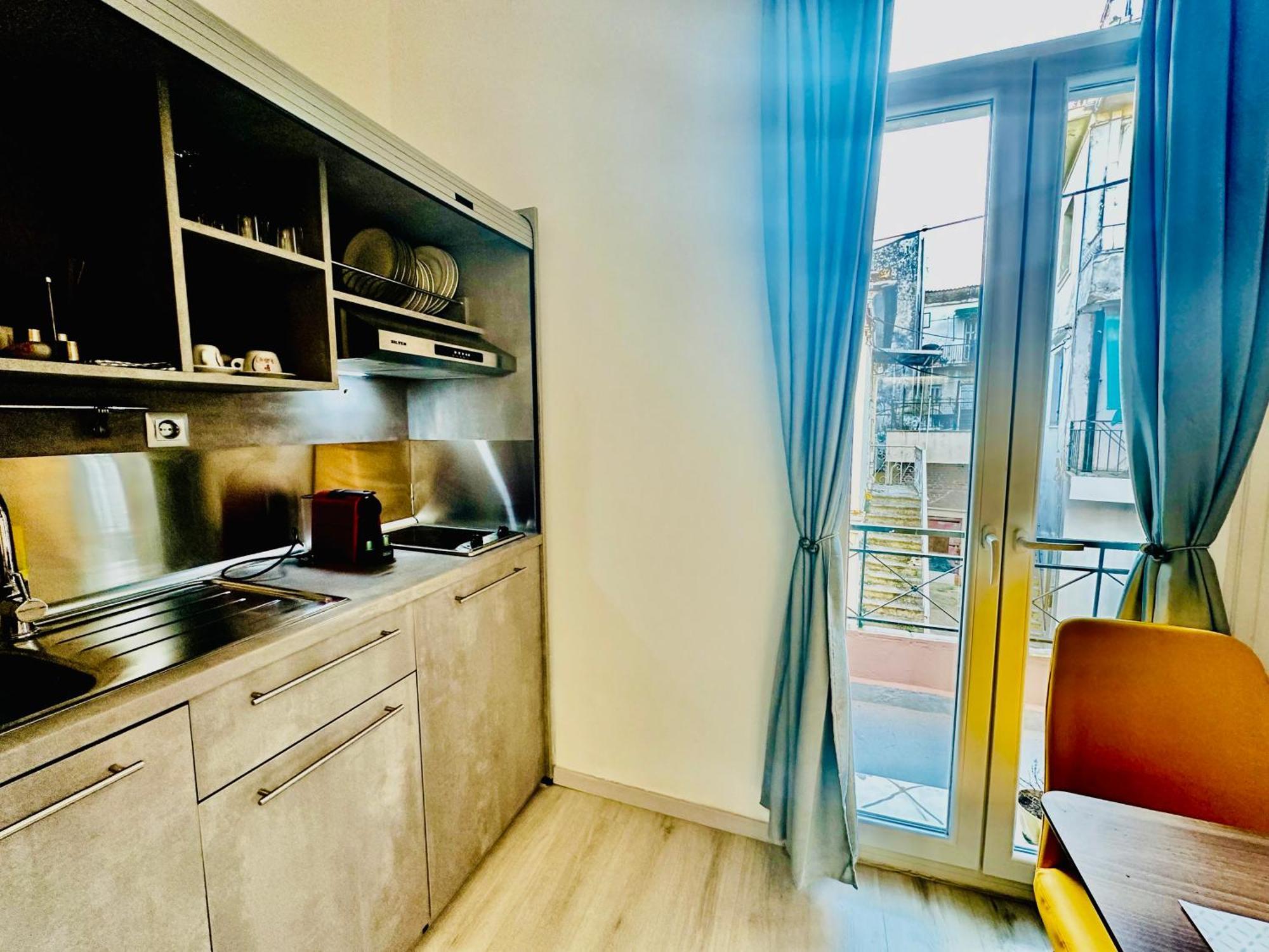 Travelers Luxury Suites, Studios & Apartments Corfu  Exterior photo
