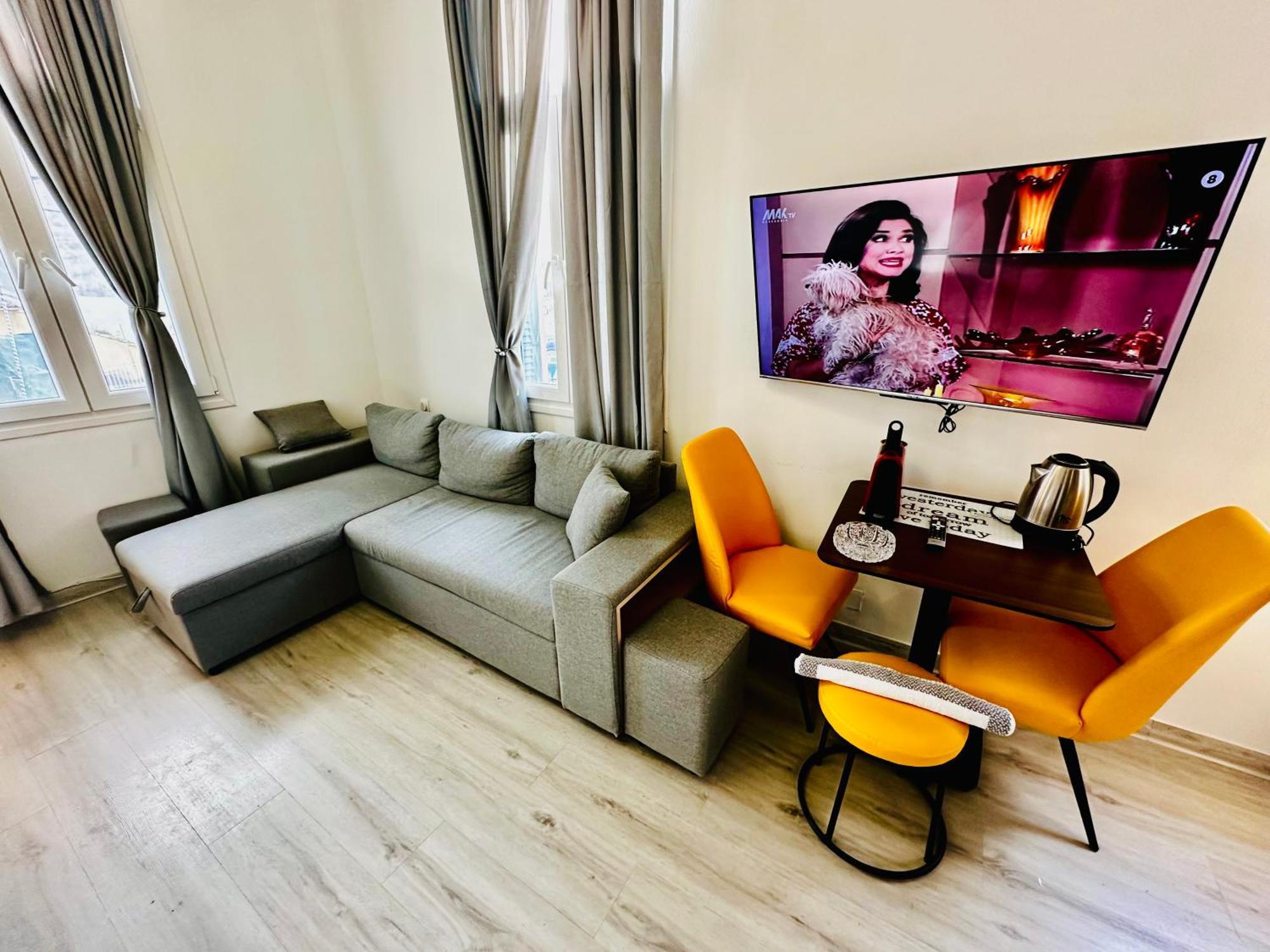 Travelers Luxury Suites, Studios & Apartments Corfu  Exterior photo
